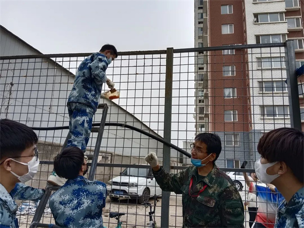 众志成城抗疫情，春暖花开庆重逢